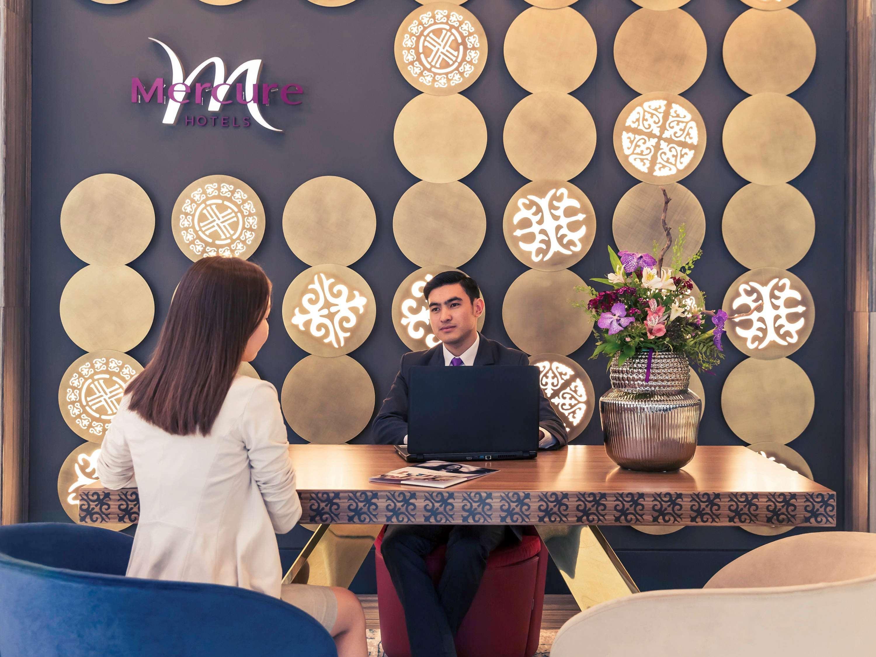 Mercure Almaty City Center מראה חיצוני תמונה