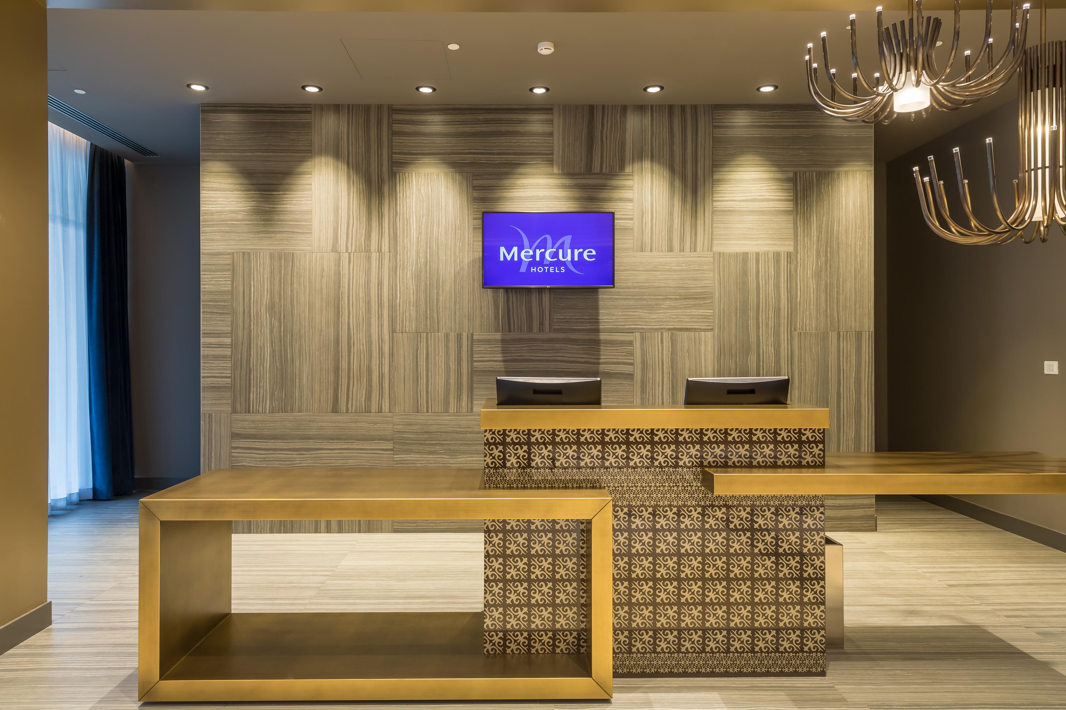 Mercure Almaty City Center מראה חיצוני תמונה