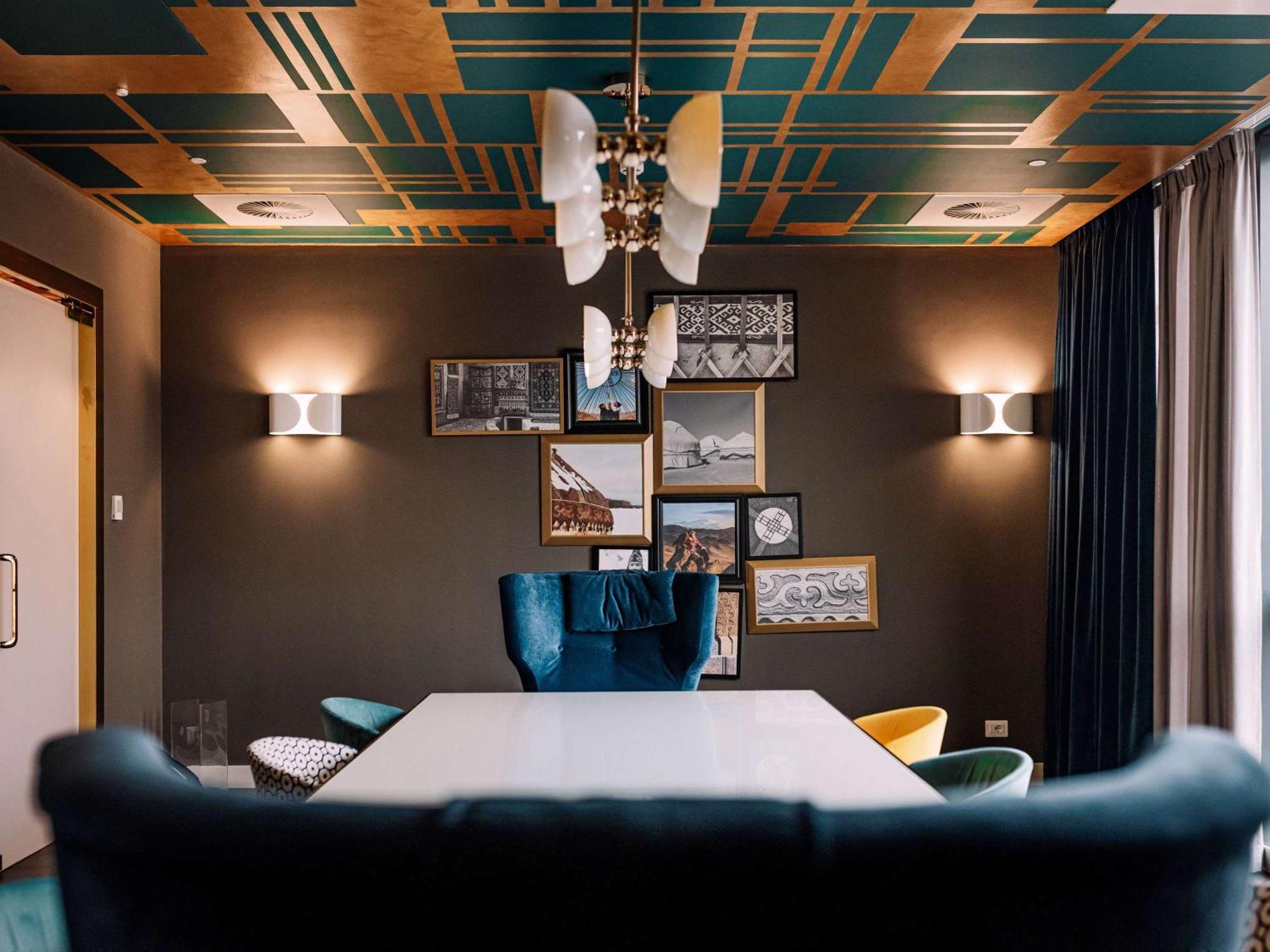Mercure Almaty City Center מראה חיצוני תמונה