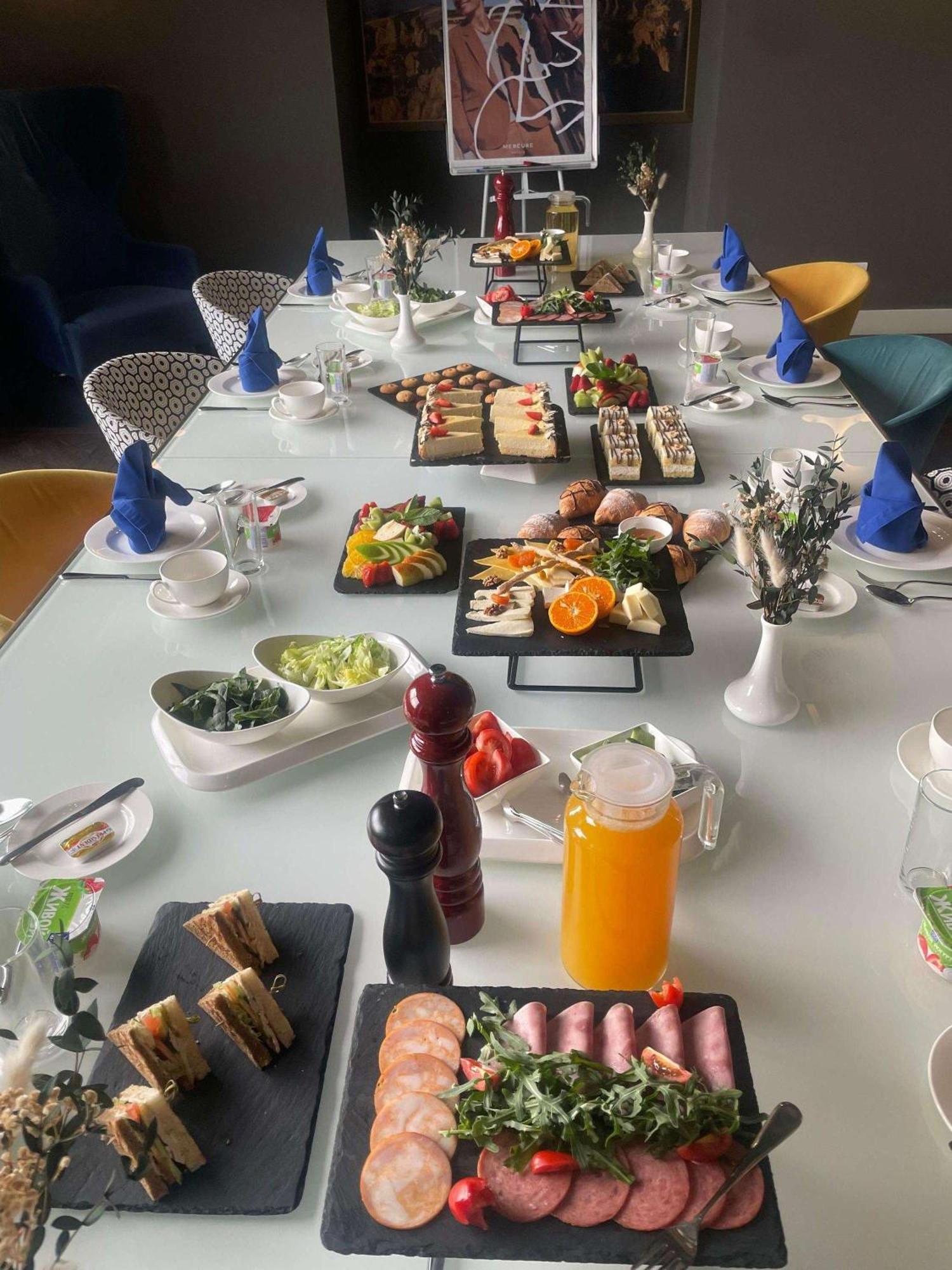 Mercure Almaty City Center מראה חיצוני תמונה